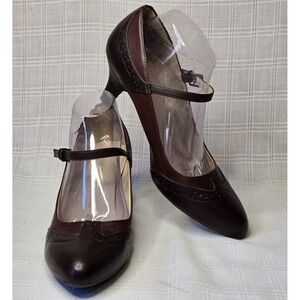 Naturalizer 2 Tone Brown Mary Jane Kitten Heel Wingtip Womens Size 9.5 EUC